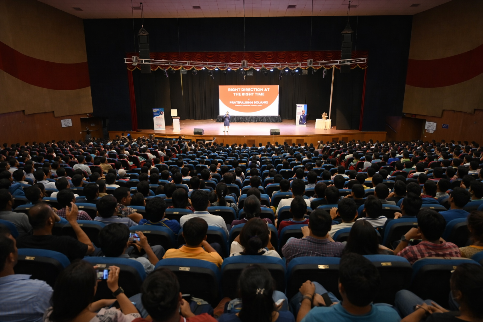 Seminar opening session